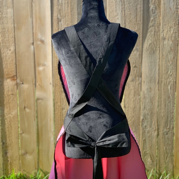 Custom made baker’s apron. - Picture 3 of 5